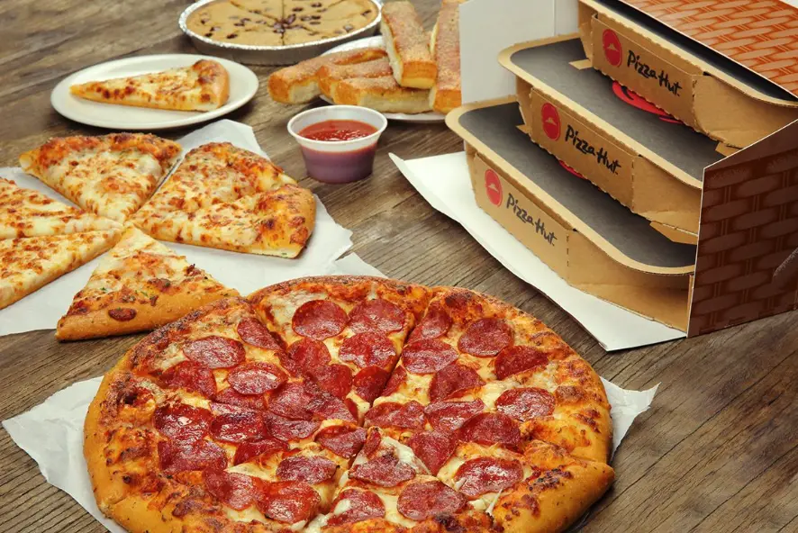 When Pizza Hut, Little Caesars, and Domino's Went to War